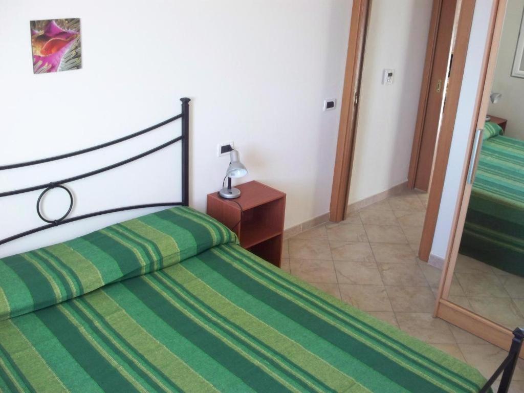 Gli Appartamenti Sul Mare Valledoria  Bagian luar foto